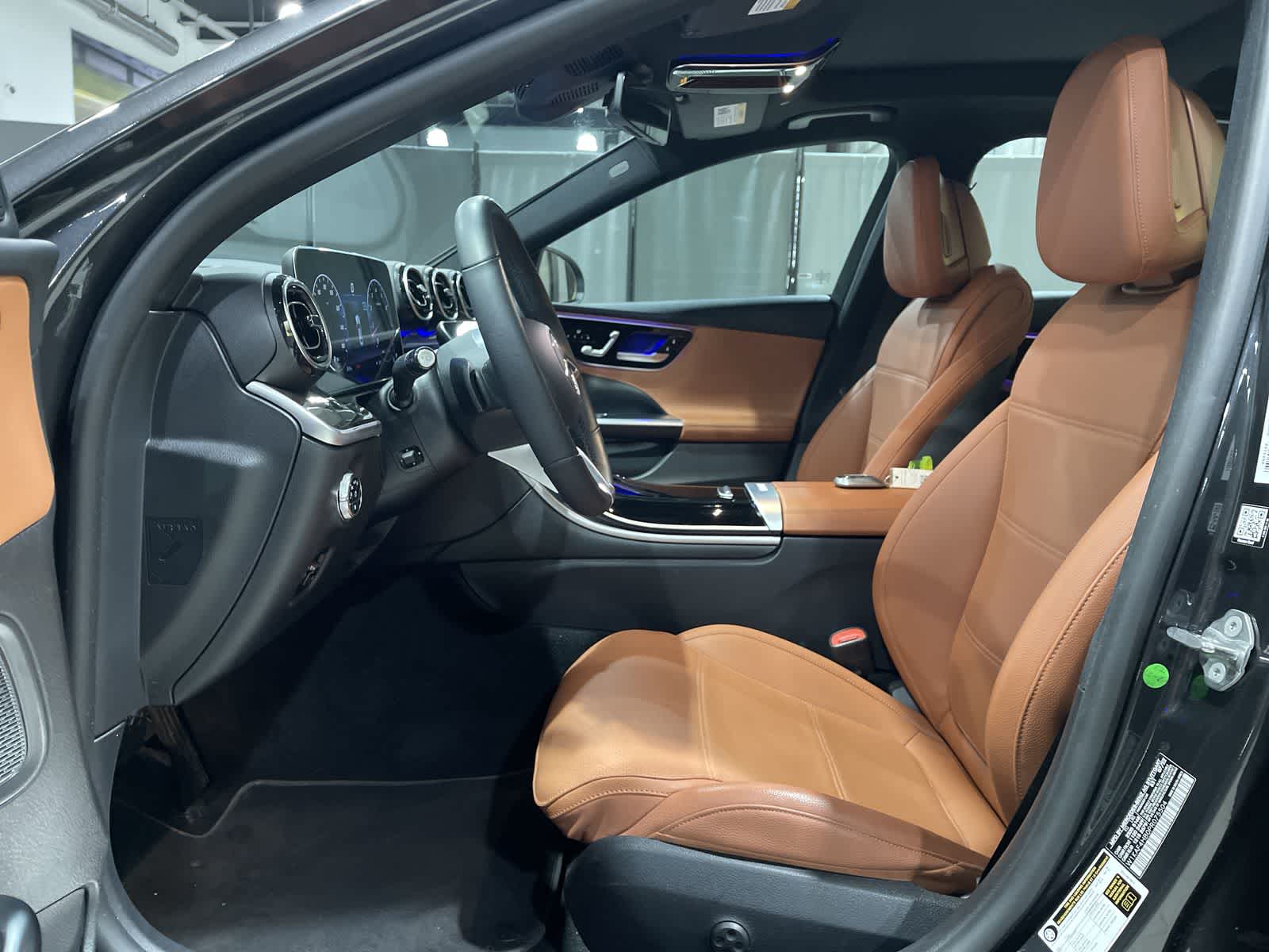 Thumbnail: 2023 Mercedes-Benz C-Class - 23