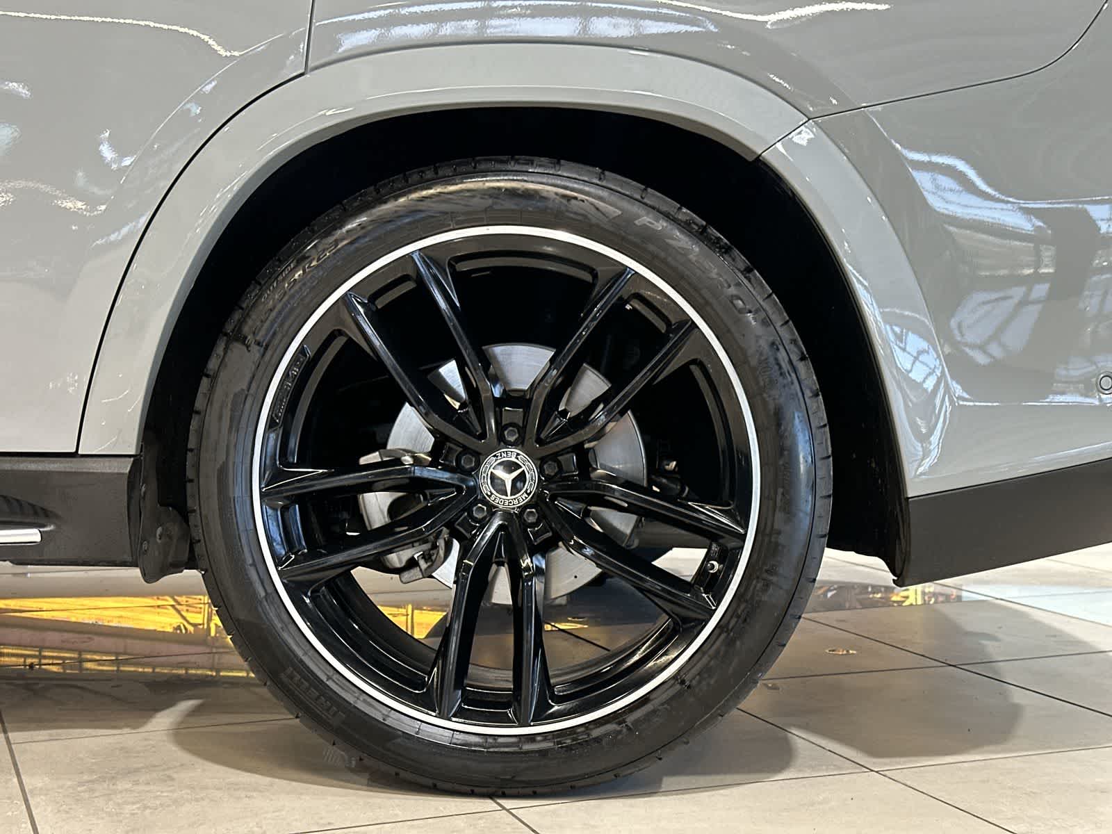 Thumbnail: 2024 Mercedes-Benz GLS - 20