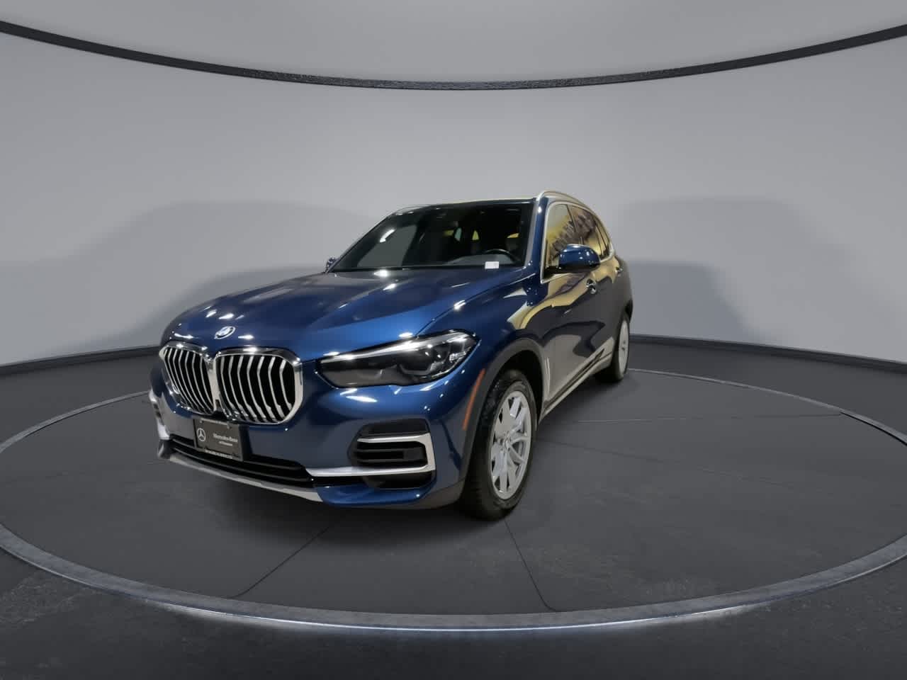 Thumbnail: 2023 BMW X5 - 6
