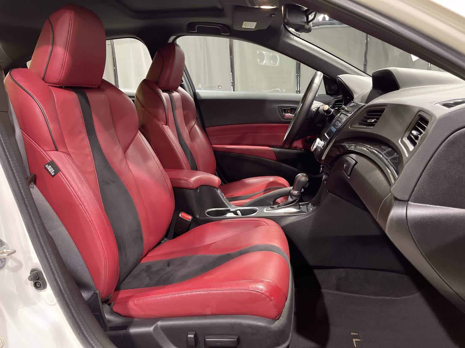 Thumbnail: 2019 Acura ILX - 26