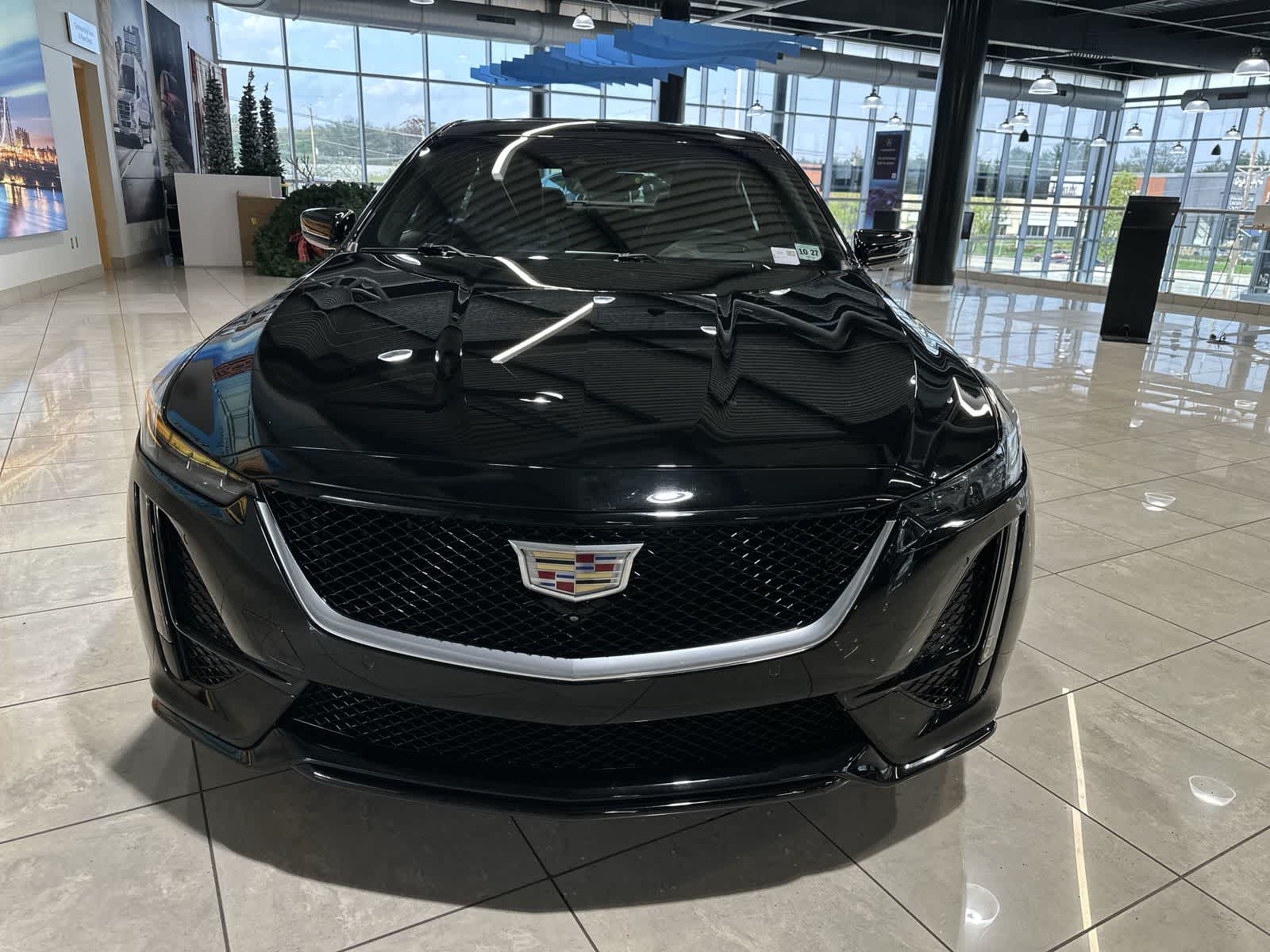 Thumbnail: 2023 Cadillac CT5 - 18