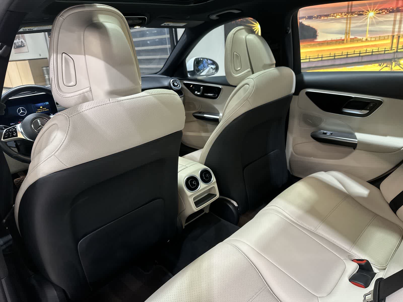 Thumbnail: 2023 Mercedes-Benz C-Class - 24