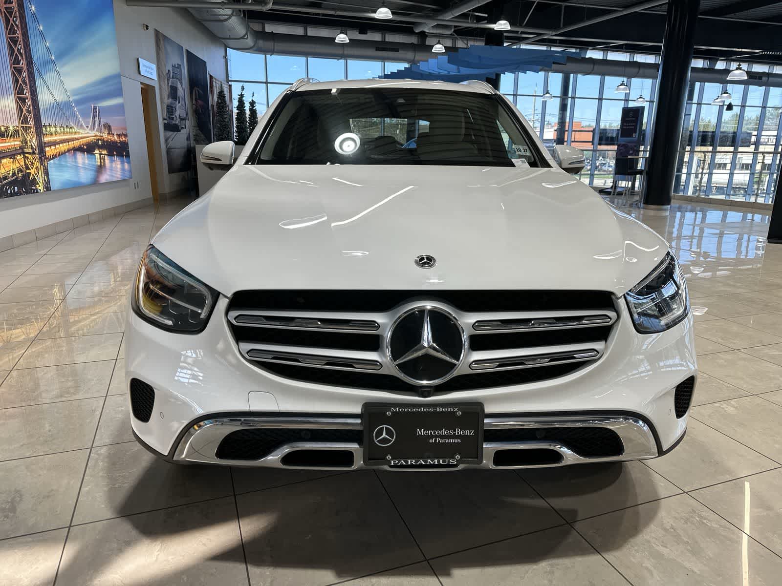 Thumbnail: 2022 Mercedes-Benz GLC - 18