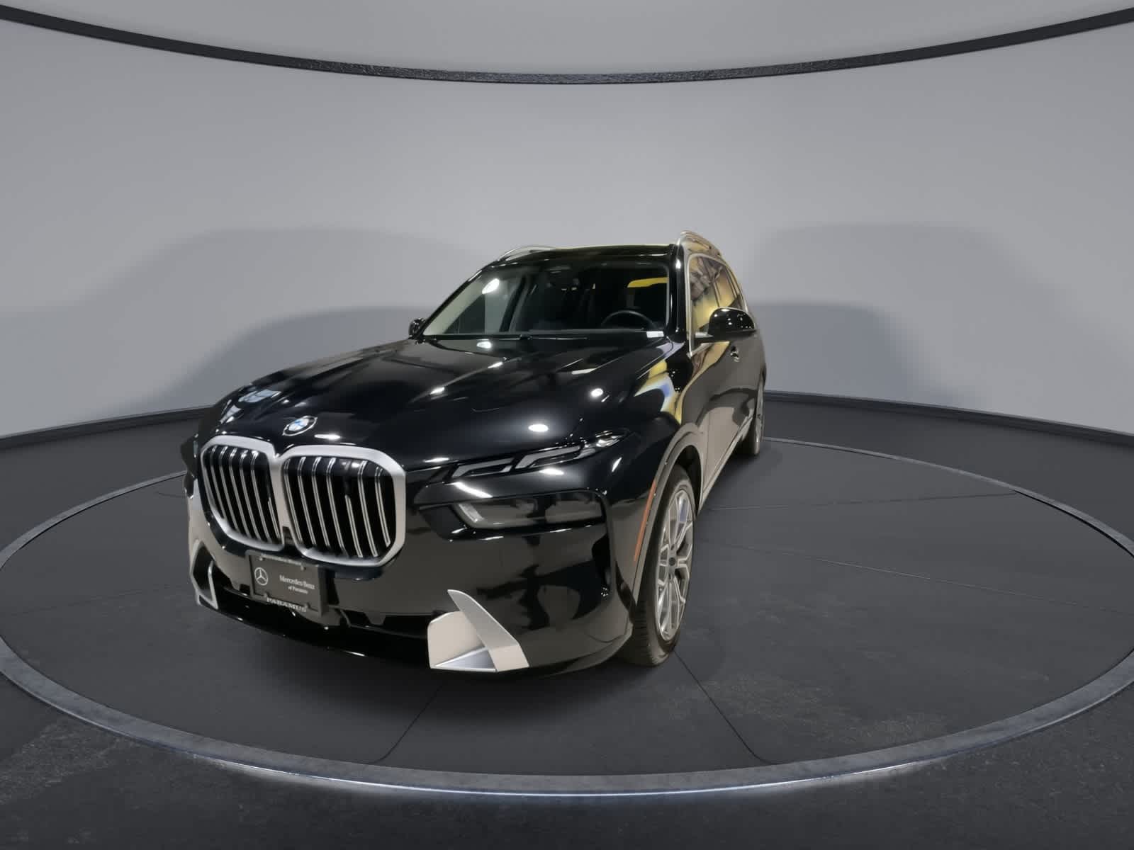 Thumbnail: 2023 BMW X7 - 5