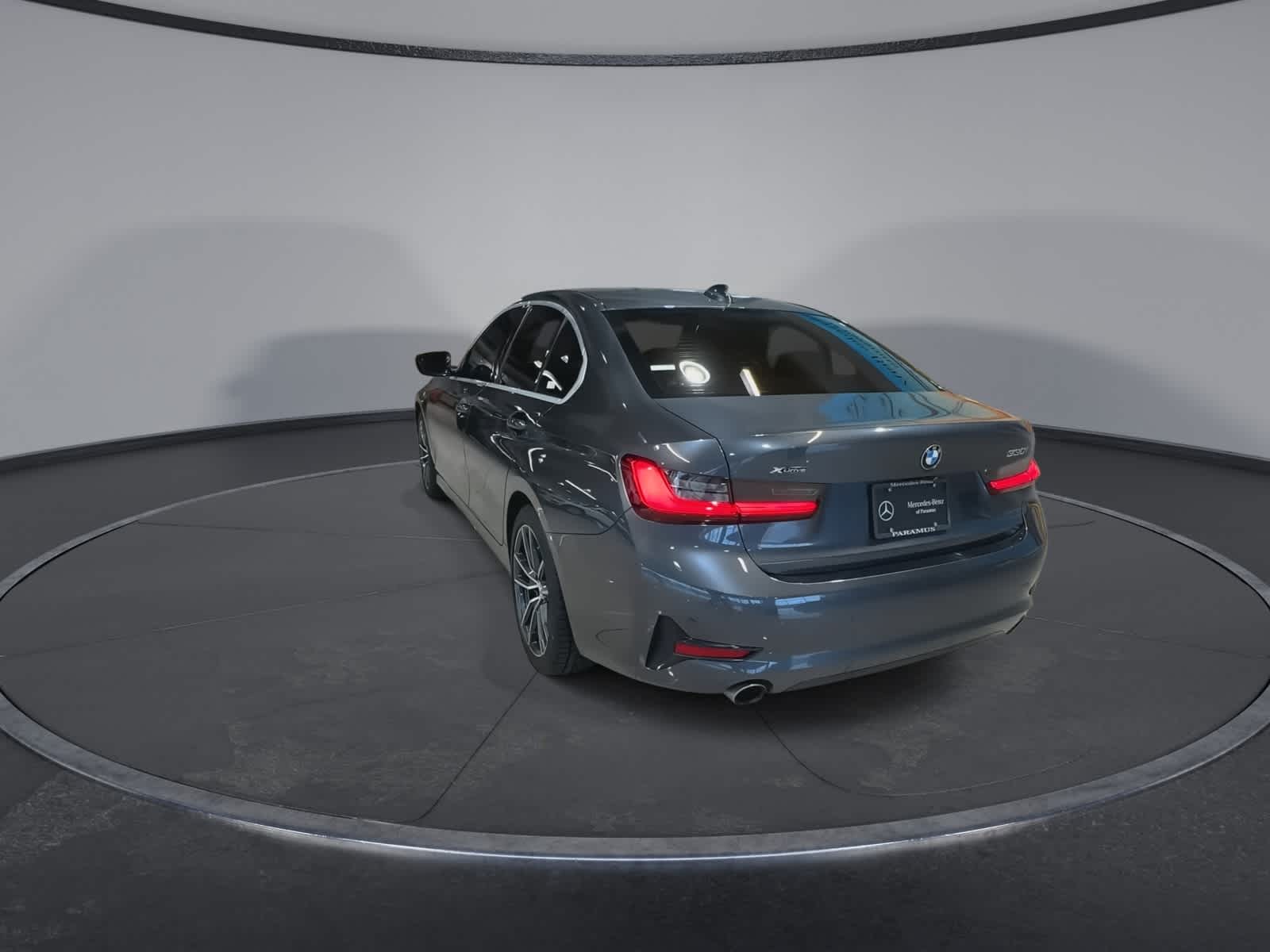 Thumbnail: 2019 BMW 3 Series - 9