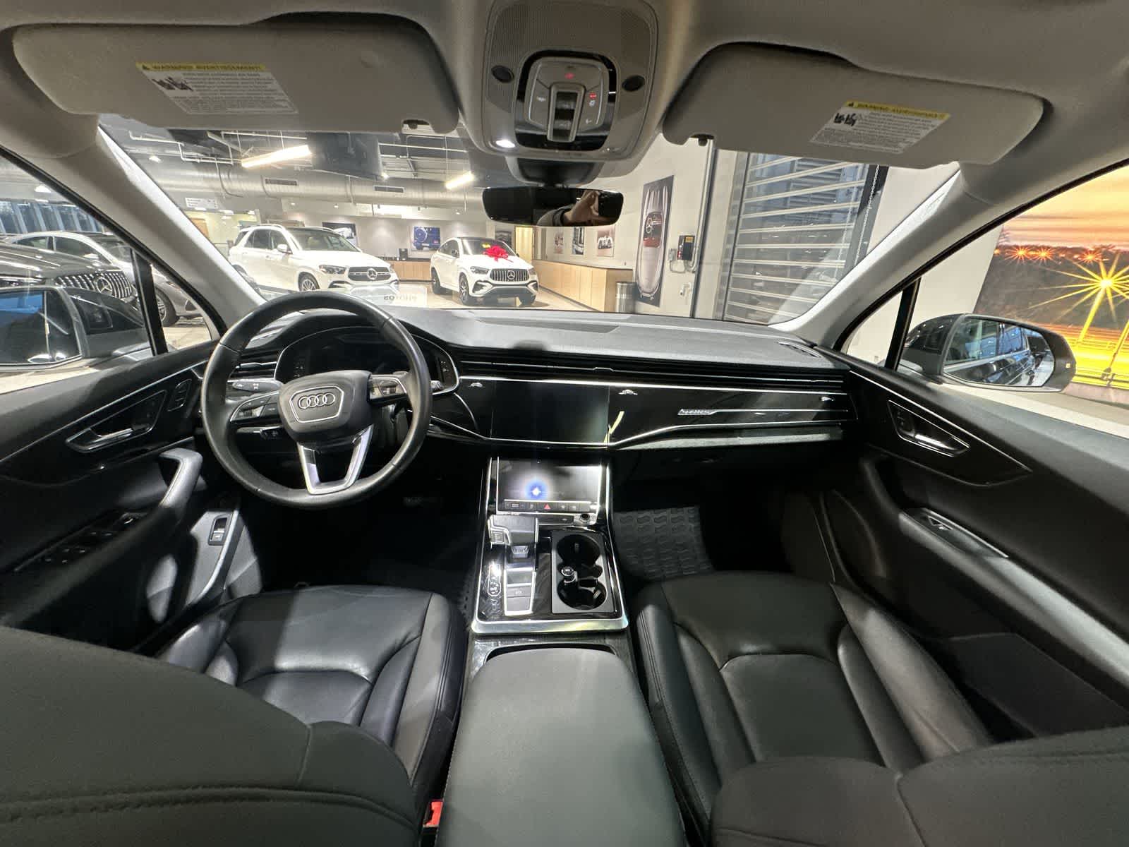 Thumbnail: 2022 Audi Q7 - 22