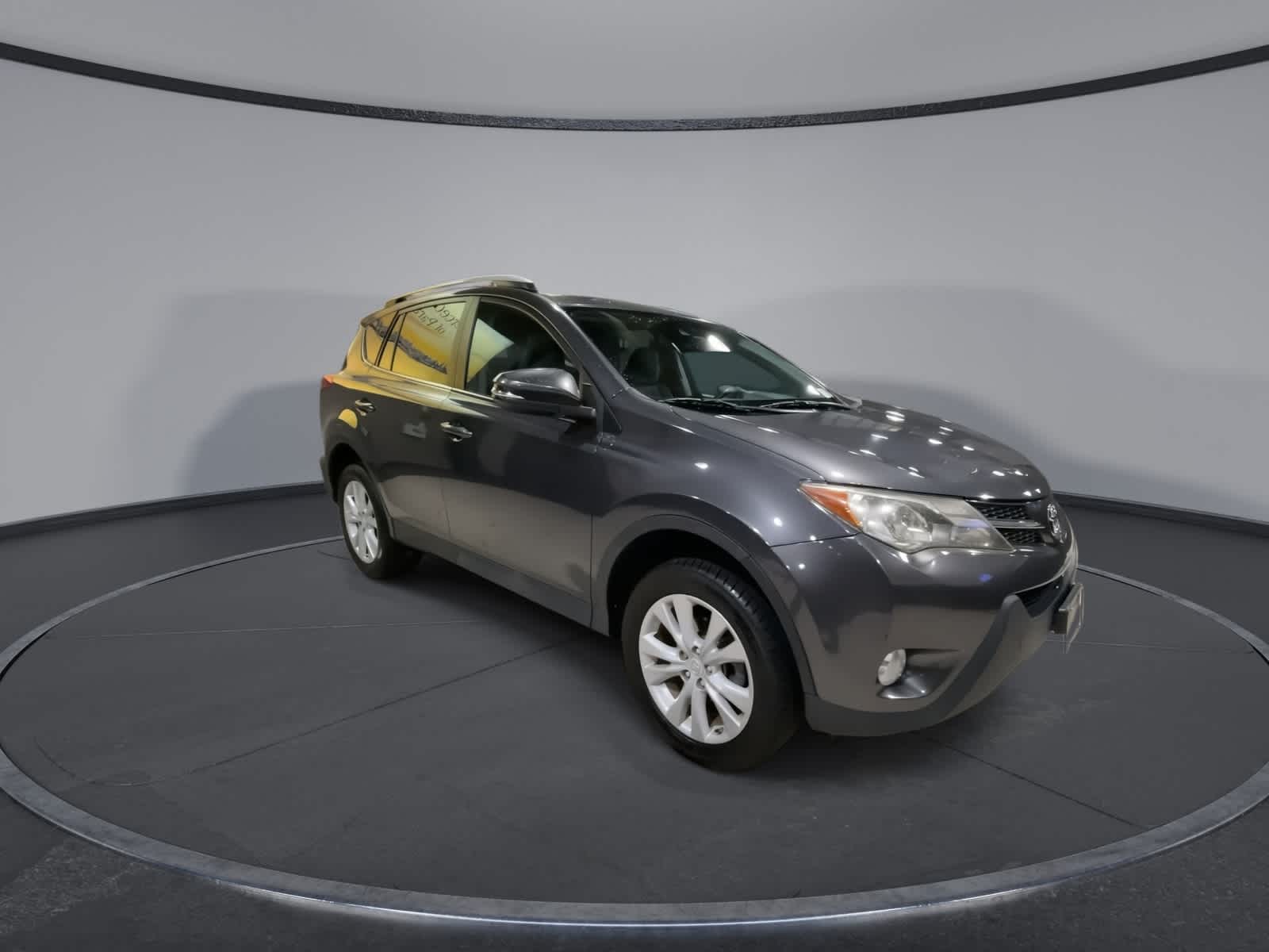 2015 Toyota RAV4 Limited photo 2