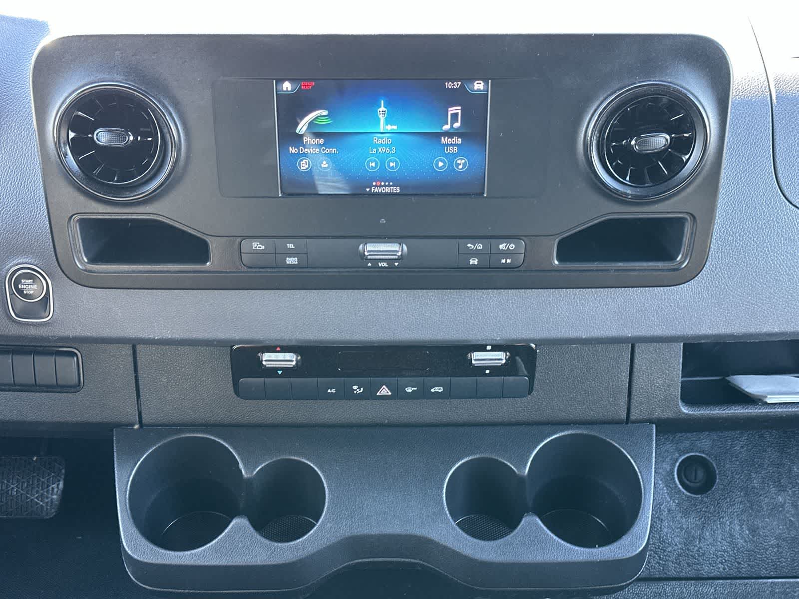 Thumbnail: 2023 Mercedes-Benz Sprinter - 16