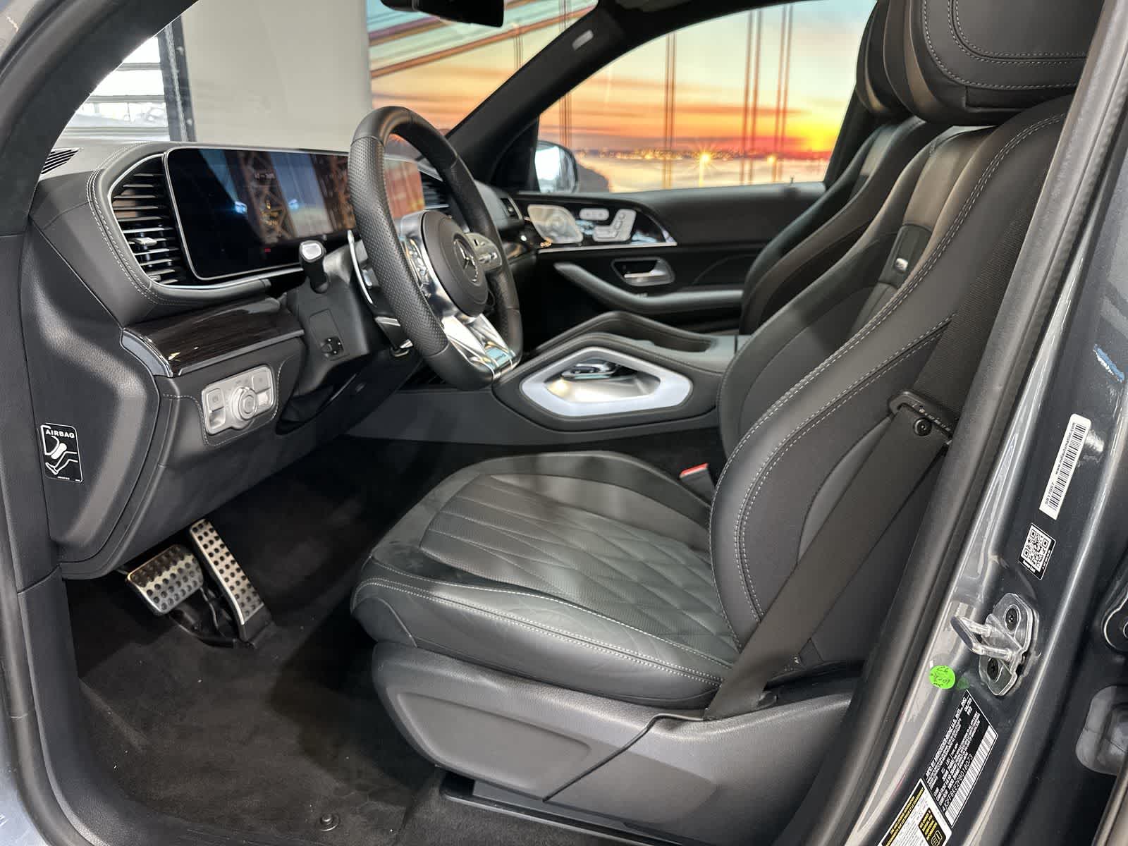 Thumbnail: 2023 Mercedes-Benz GL-Class - 14