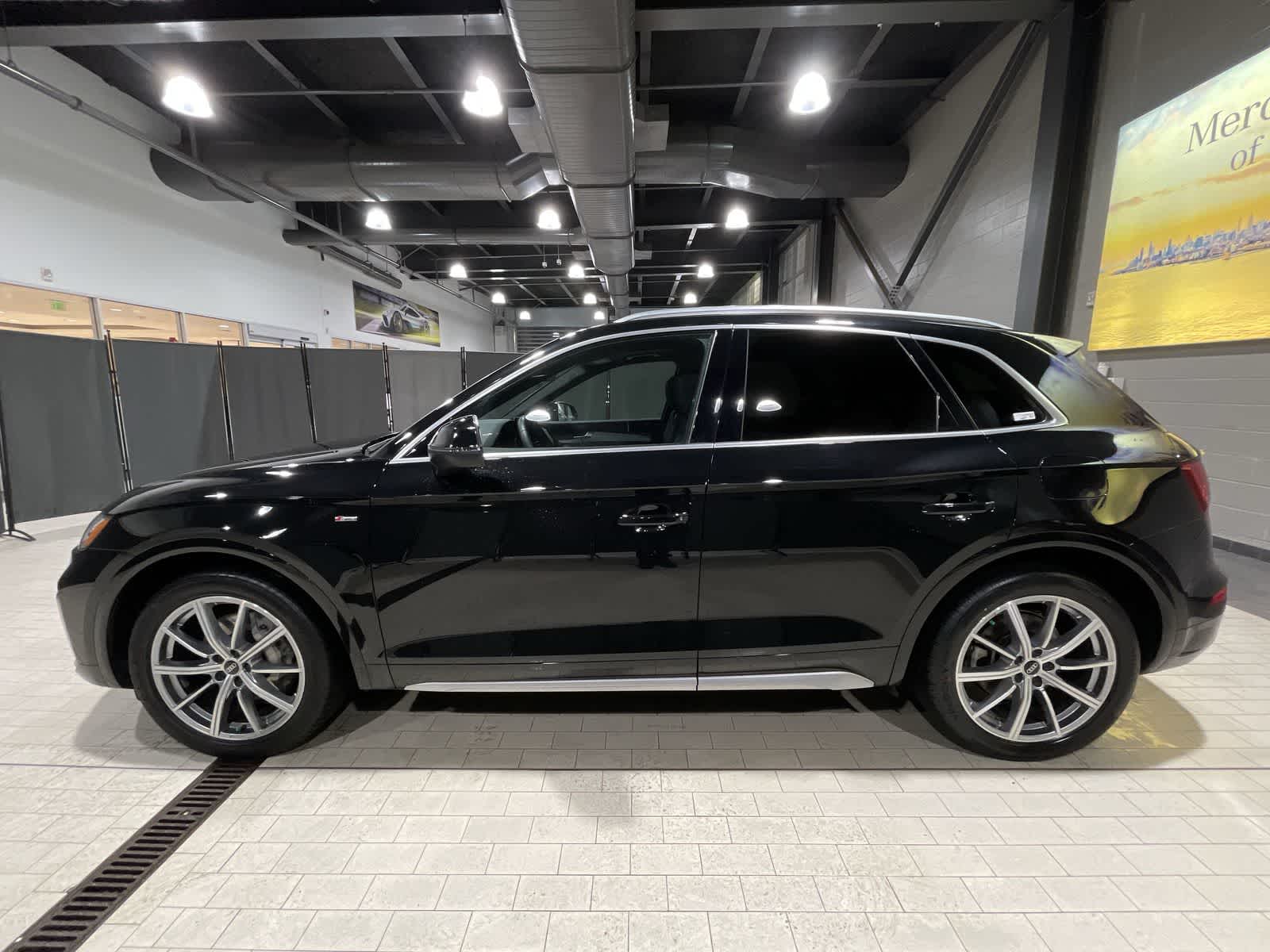 Thumbnail: 2021 Audi Q5 - 15