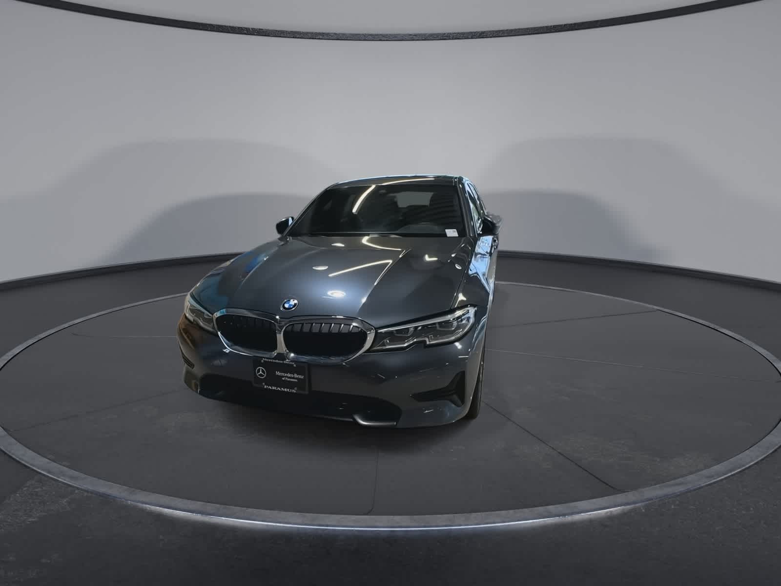 Thumbnail: 2019 BMW 3 Series - 4