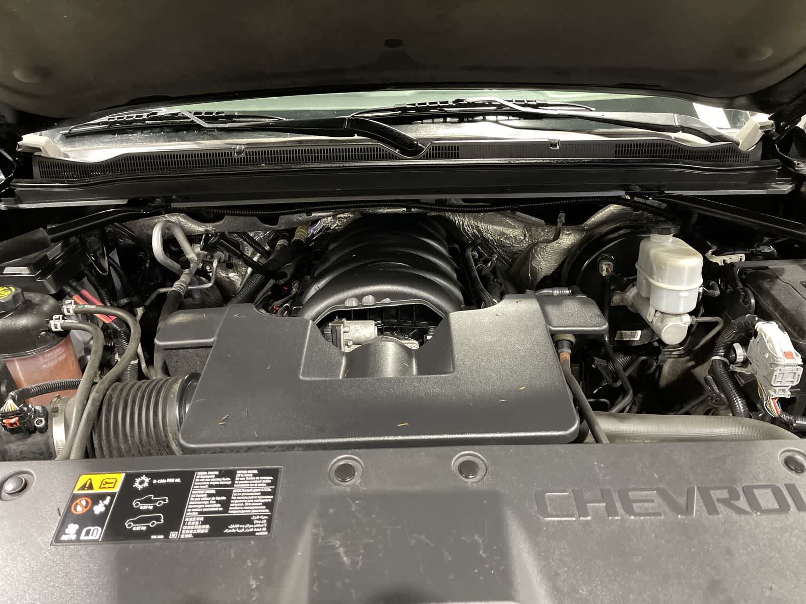 Thumbnail: 2016 Chevrolet Suburban - 21