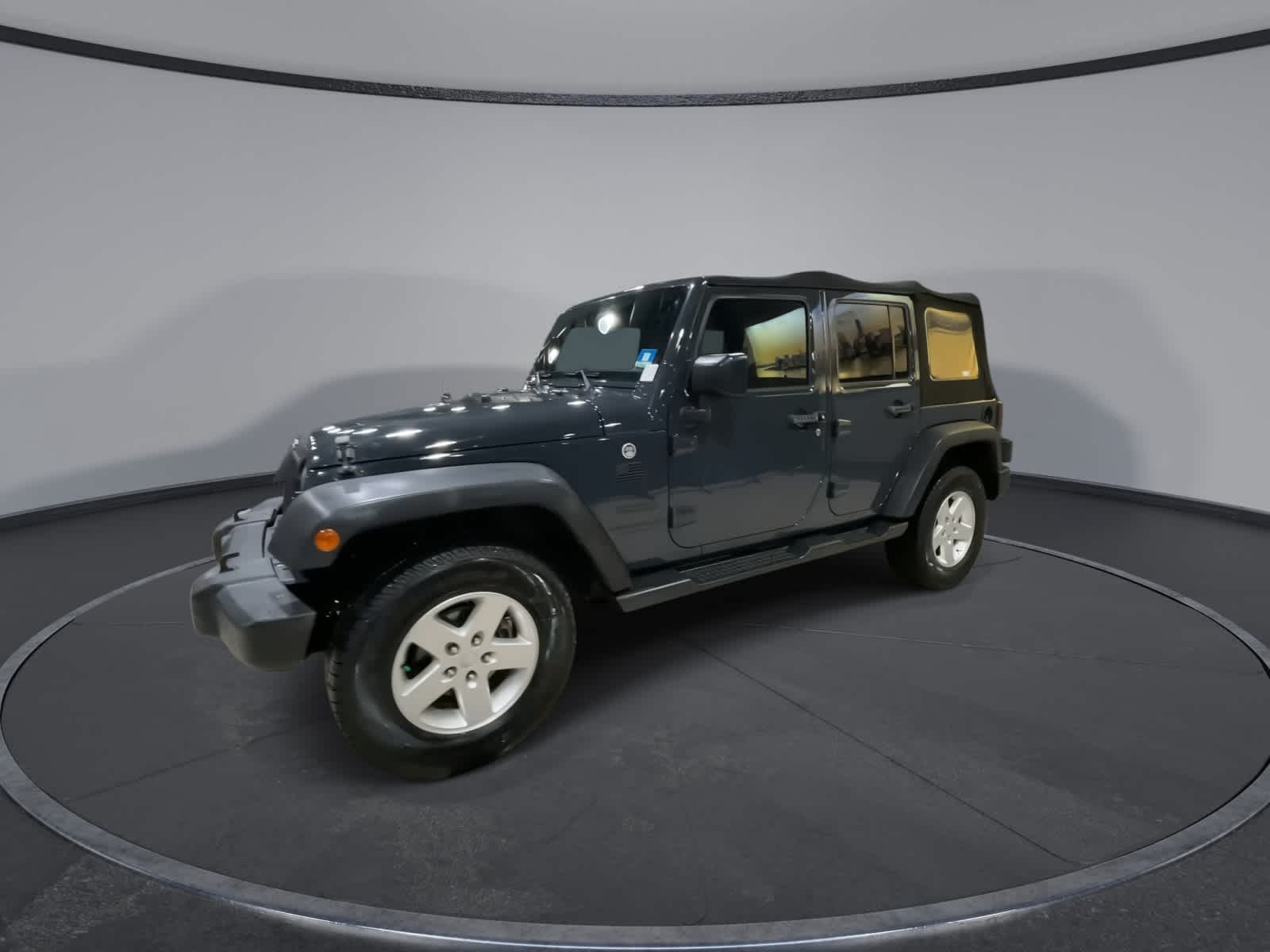 Thumbnail: 2016 Jeep Wrangler - 6