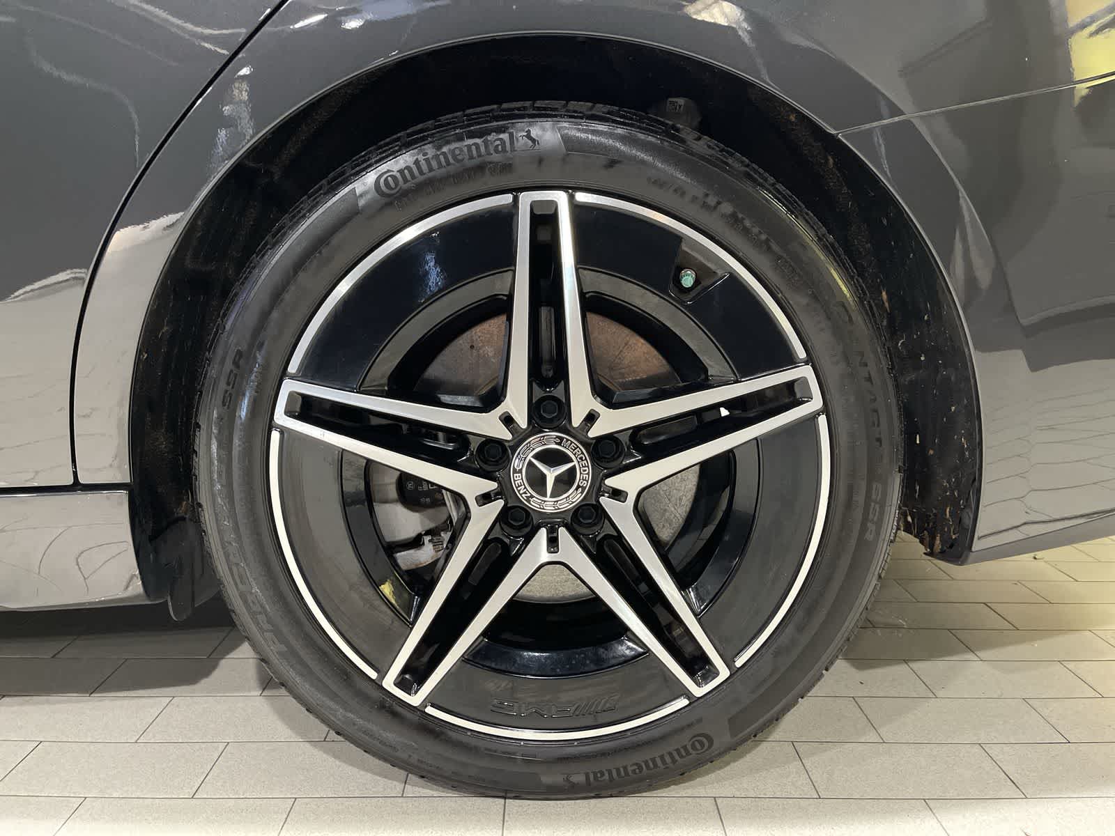 Thumbnail: 2023 Mercedes-Benz C-Class - 20