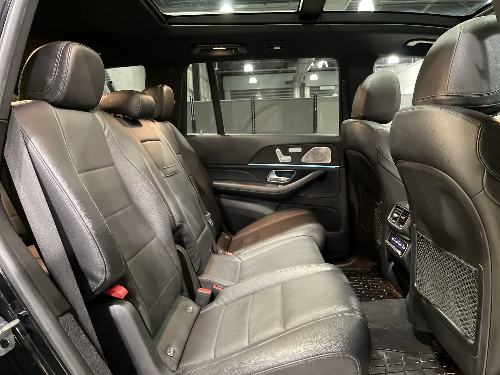 Thumbnail: 2022 Mercedes-Benz GLS - 25