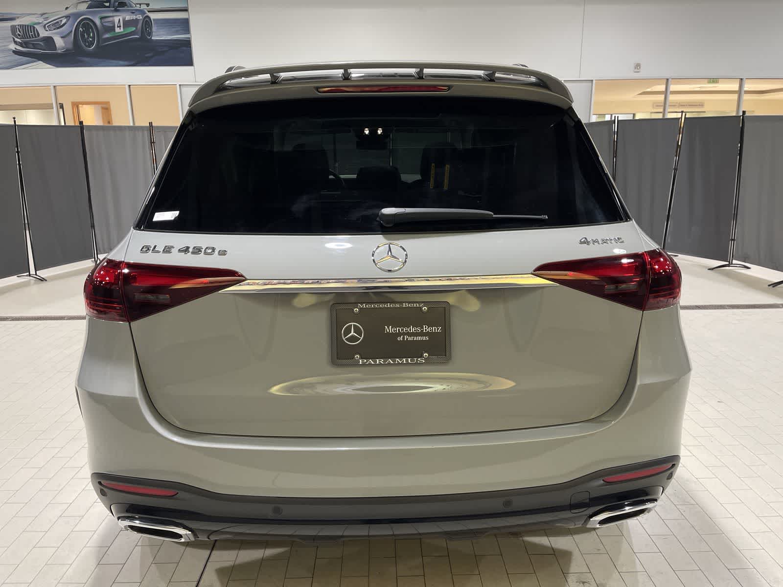 Thumbnail: 2025 Mercedes-Benz GLE - 17