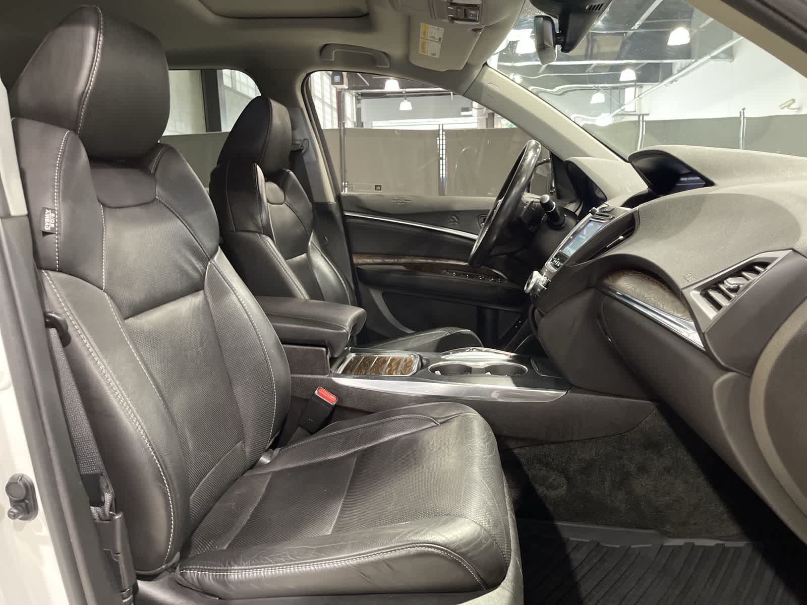 Thumbnail: 2019 Acura MDX - 26