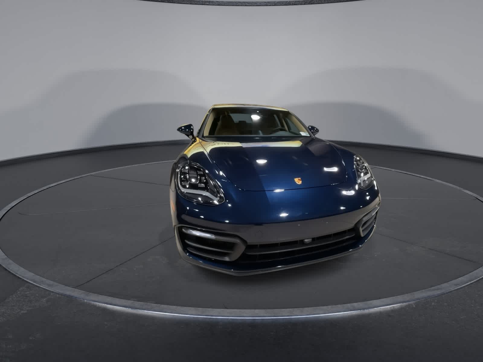 Thumbnail: 2022 Porsche Panamera - 5