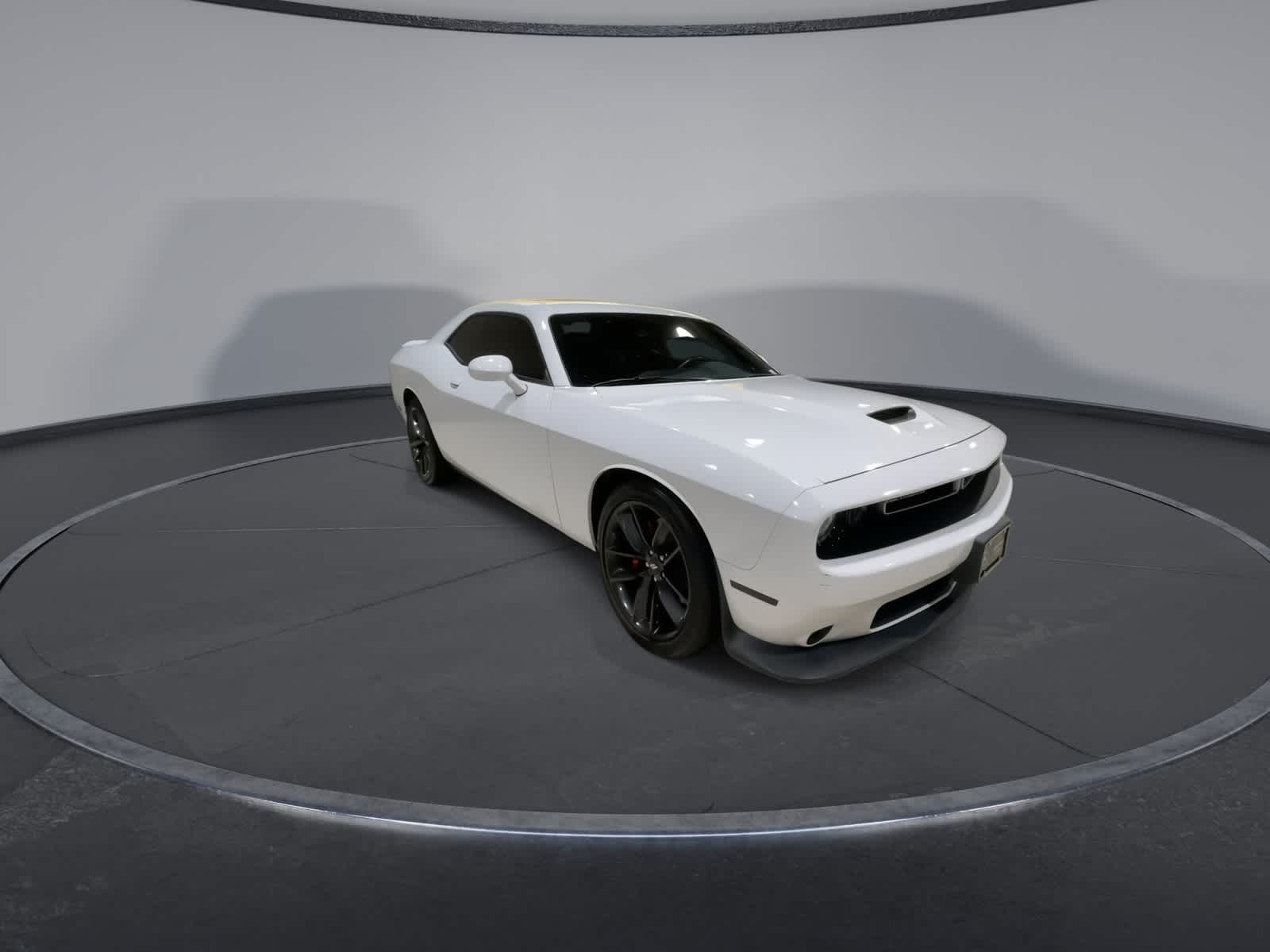 2019 Dodge Challenger GT photo 3
