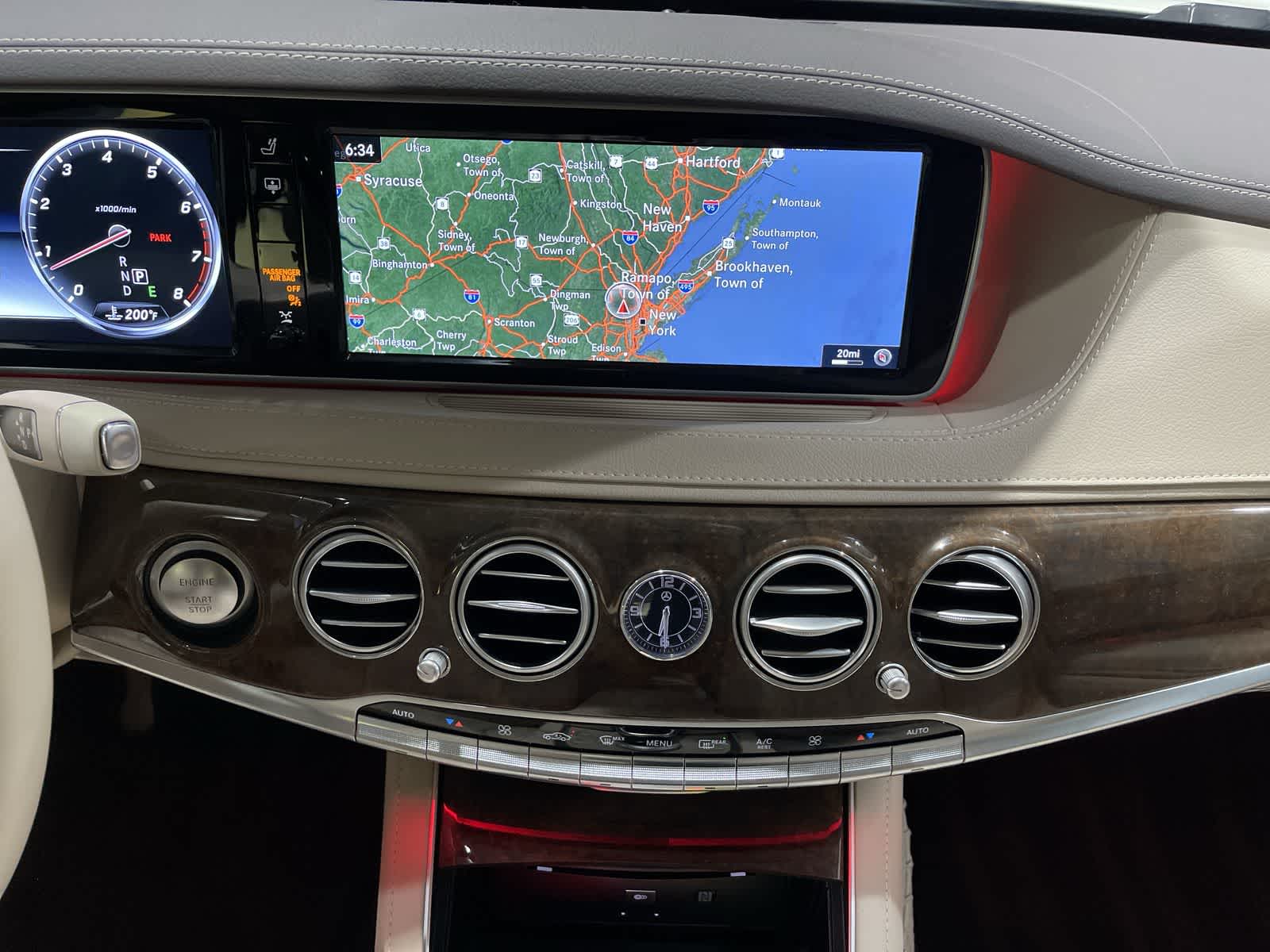 Thumbnail: 2017 Mercedes-Benz S-Class - 28