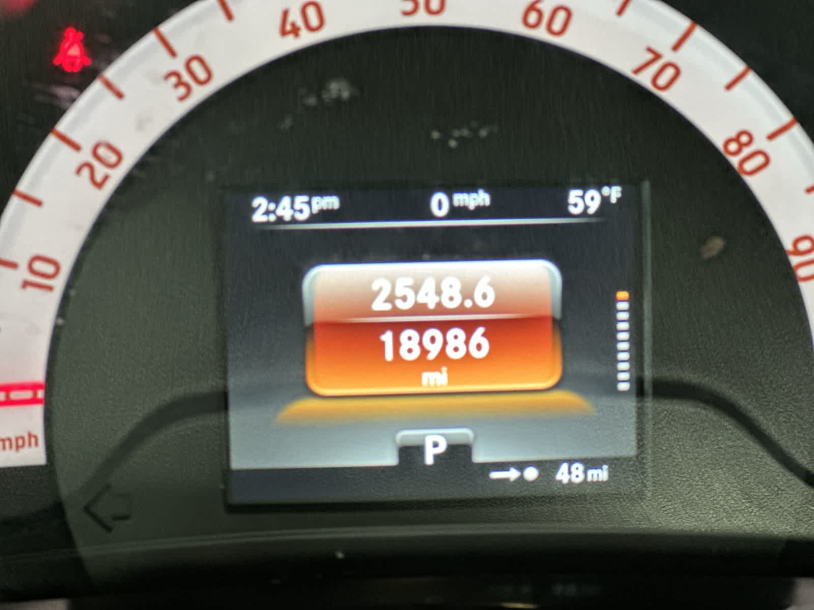 Thumbnail: 2018 smart fortwo - 28