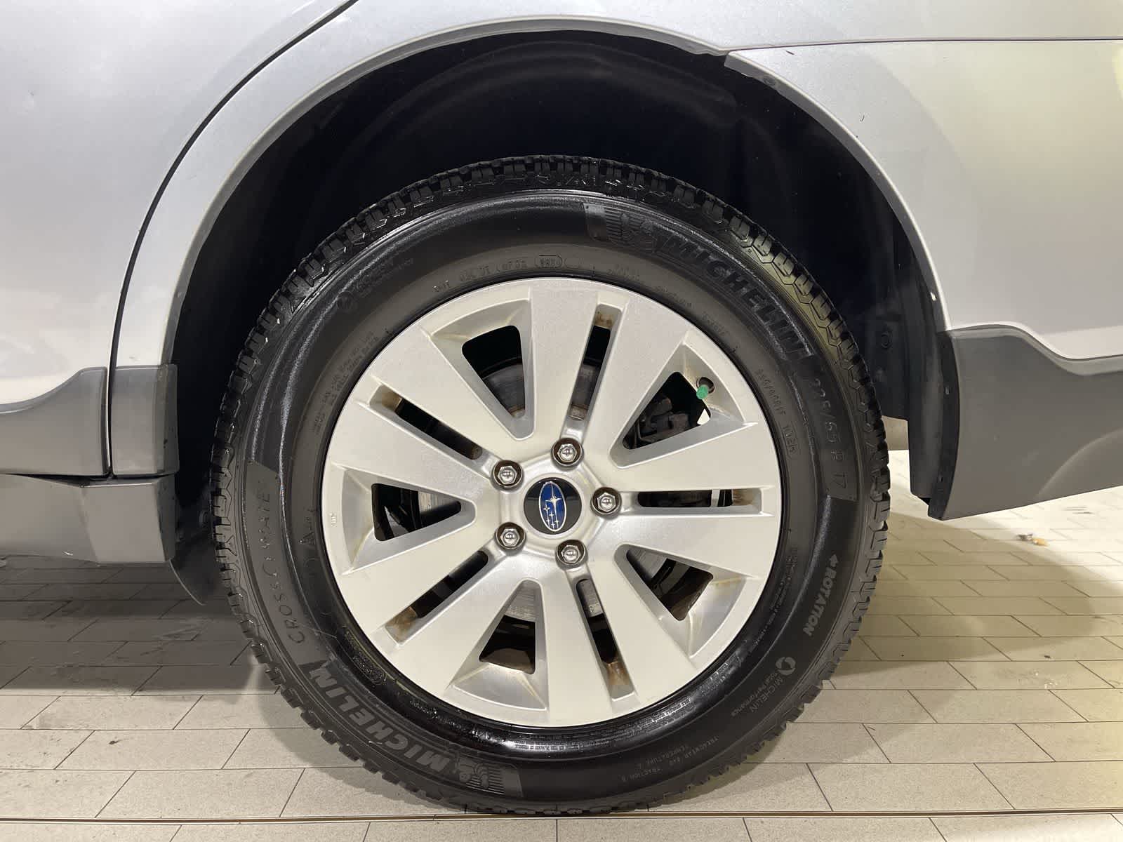 Thumbnail: 2015 Subaru Outback - 20