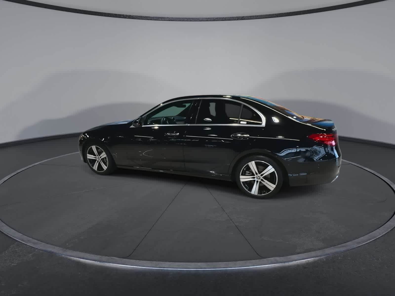 Thumbnail: 2025 Mercedes-Benz C-Class - 8