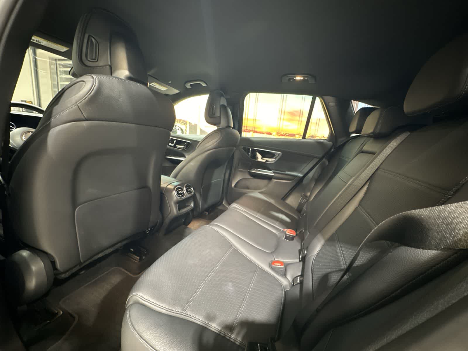 Thumbnail: 2023 Mercedes-Benz GLC - 24