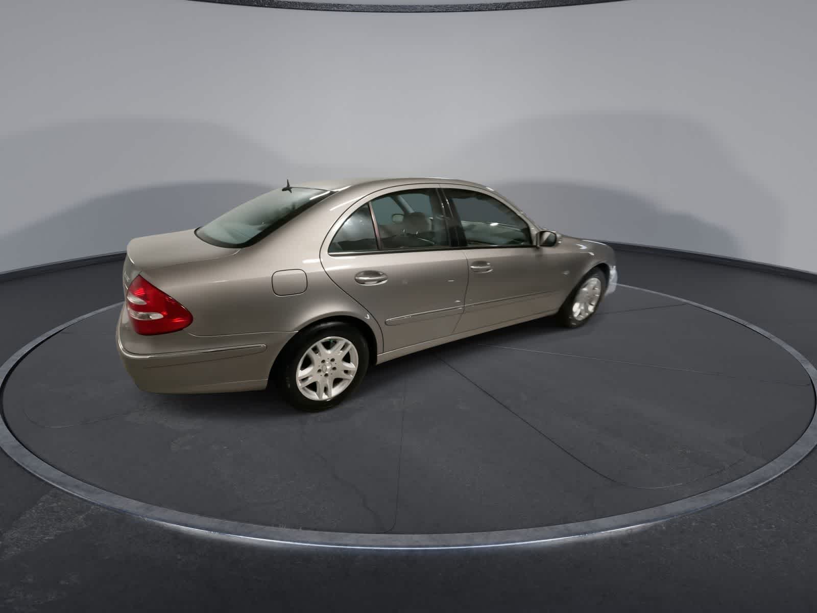 Thumbnail: 2006 Mercedes-Benz E-Class - 12