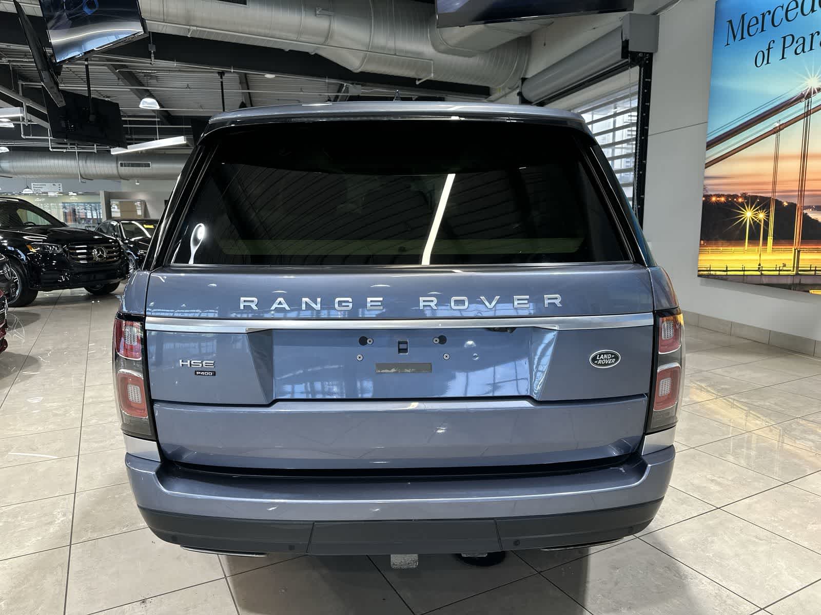 Thumbnail: 2021 Land Rover Range Rover - 17