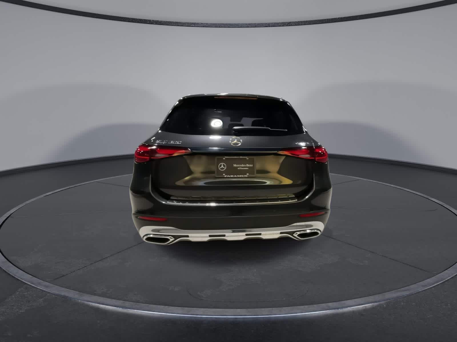 Thumbnail: 2025 Mercedes-Benz GLC - 10