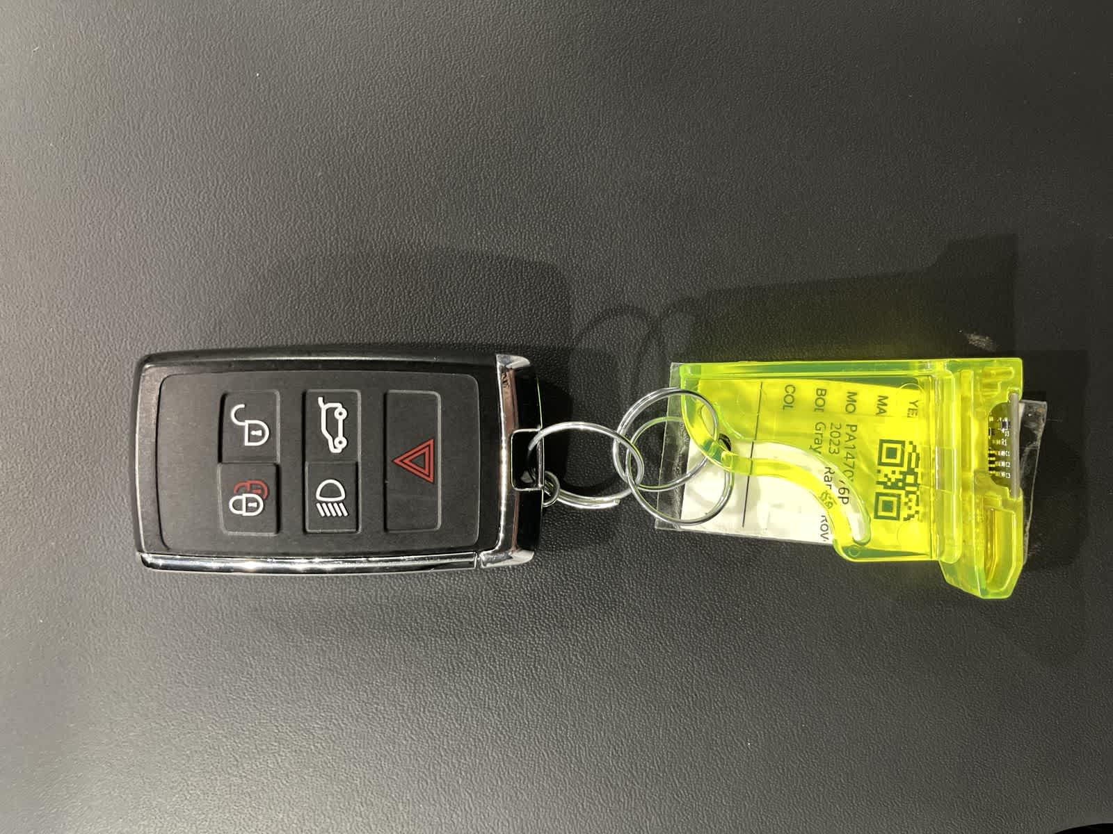 Thumbnail: 2023 Land Rover Range Rover Sport - 32