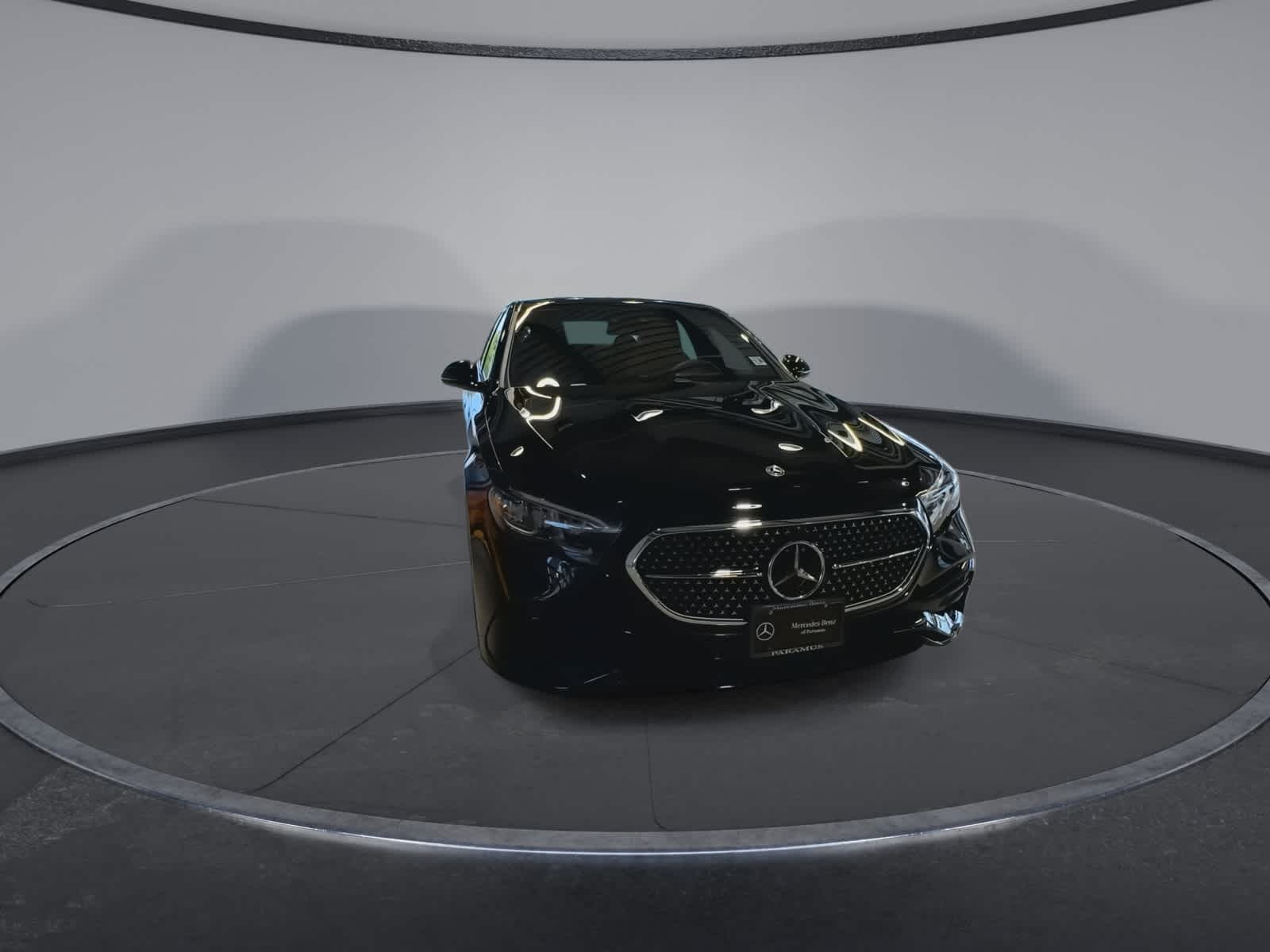 Thumbnail: 2026 Mercedes-Benz E-Class - 3