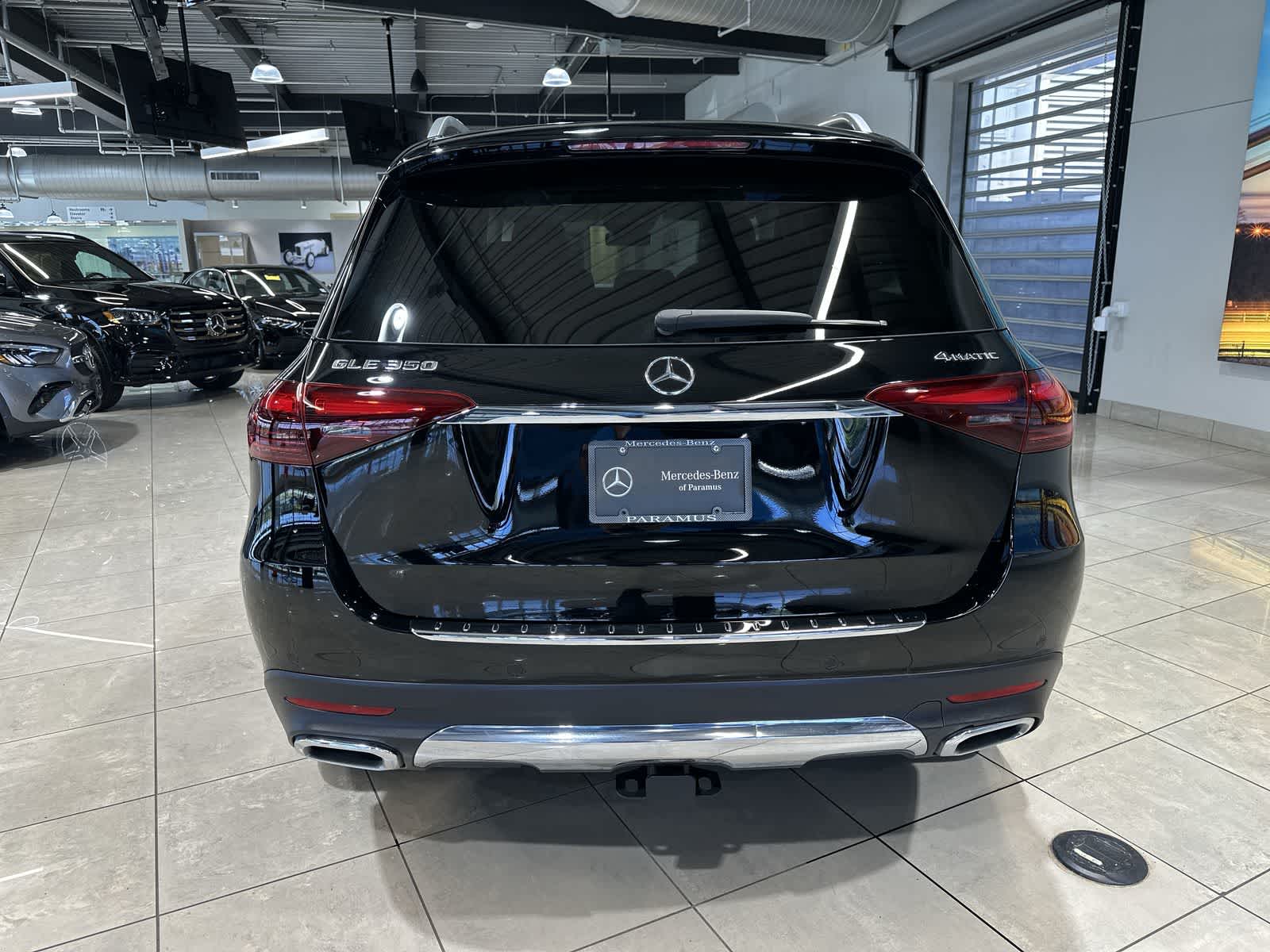 Thumbnail: 2026 Mercedes-Benz GLE - 17