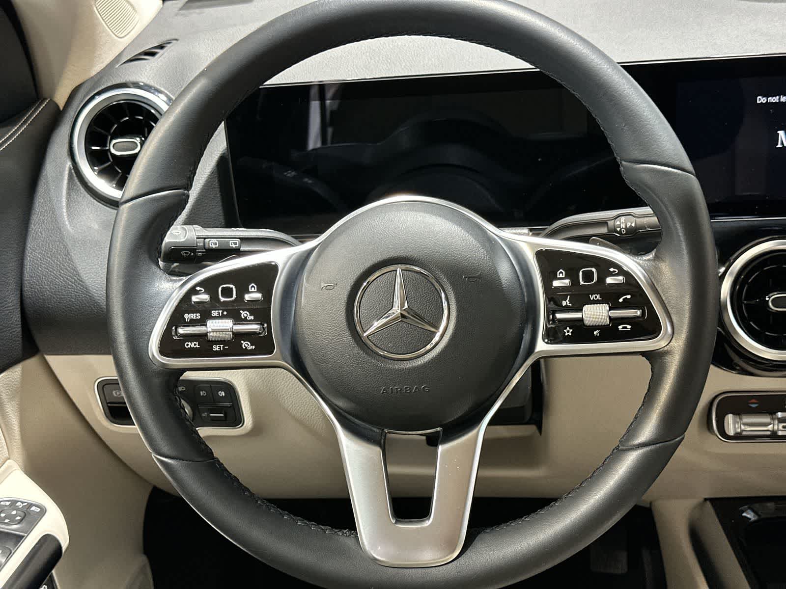 Thumbnail: 2022 Mercedes-Benz GLA - 27