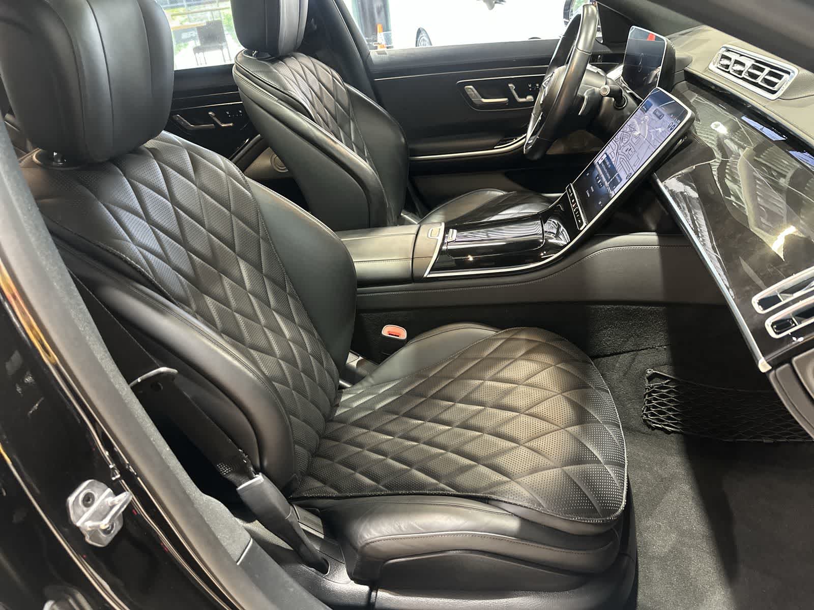 Thumbnail: 2022 Mercedes-Benz S-Class - 26