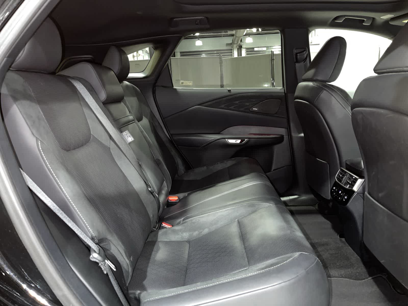 Thumbnail: 2023 Lexus RX - 25