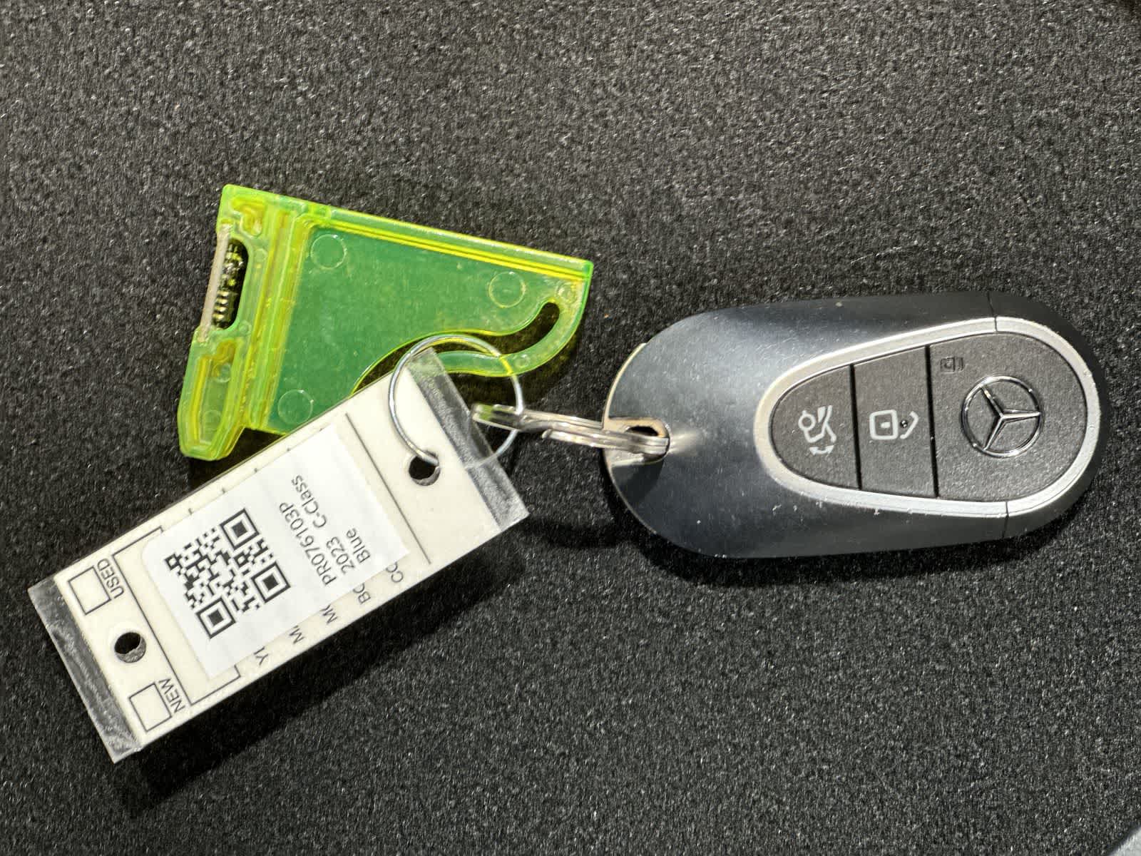 Thumbnail: 2023 Mercedes-Benz C-Class - 32