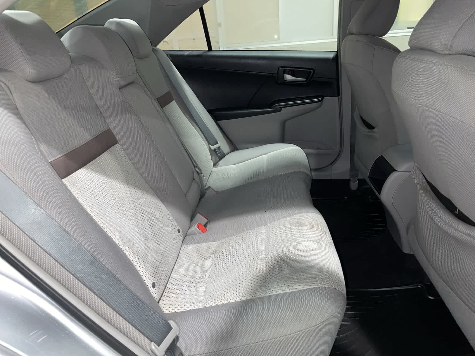 Thumbnail: 2012 Toyota Camry - 25