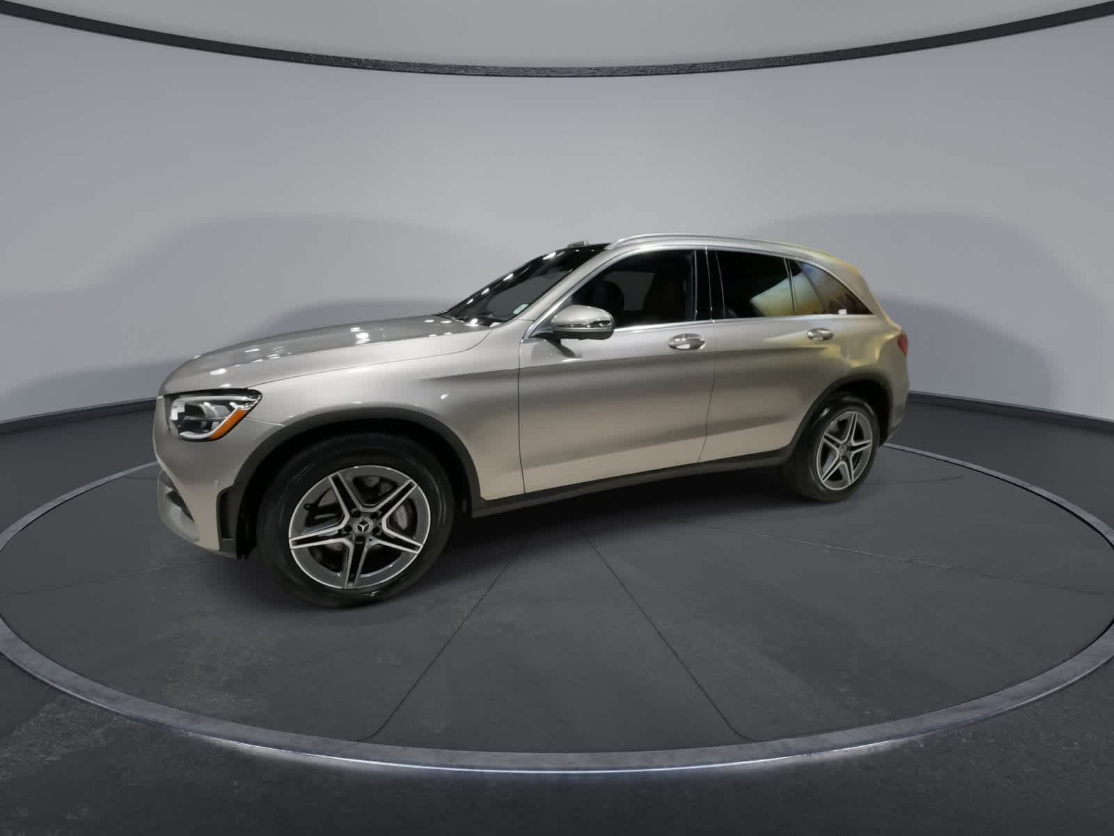 Thumbnail: 2022 Mercedes-Benz GLC - 6