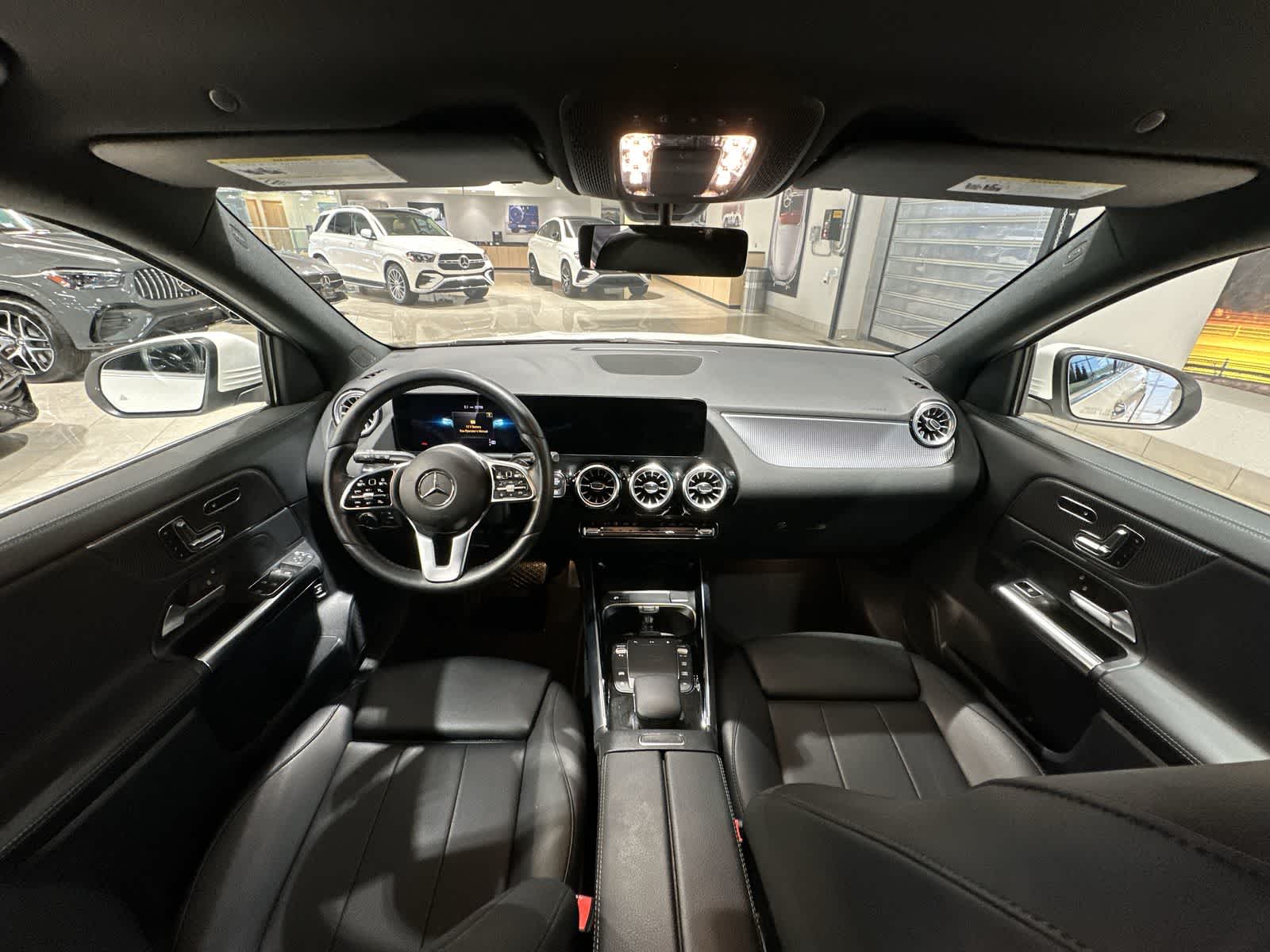 Thumbnail: 2023 Mercedes-Benz GLA - 22