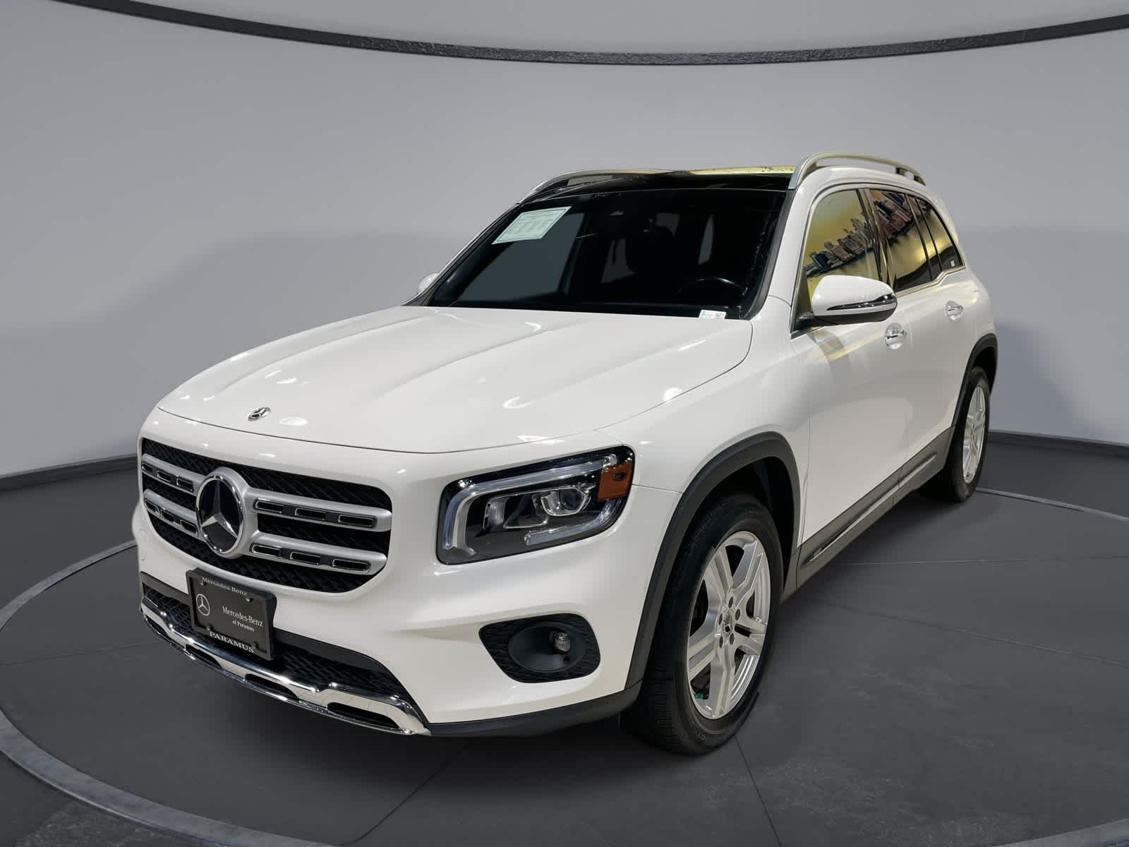 2022 Mercedes-Benz GLB 250 -
                  Paramus, NJ