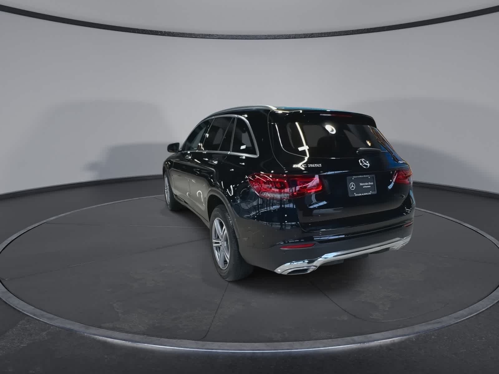 Thumbnail: 2022 Mercedes-Benz GLC - 9