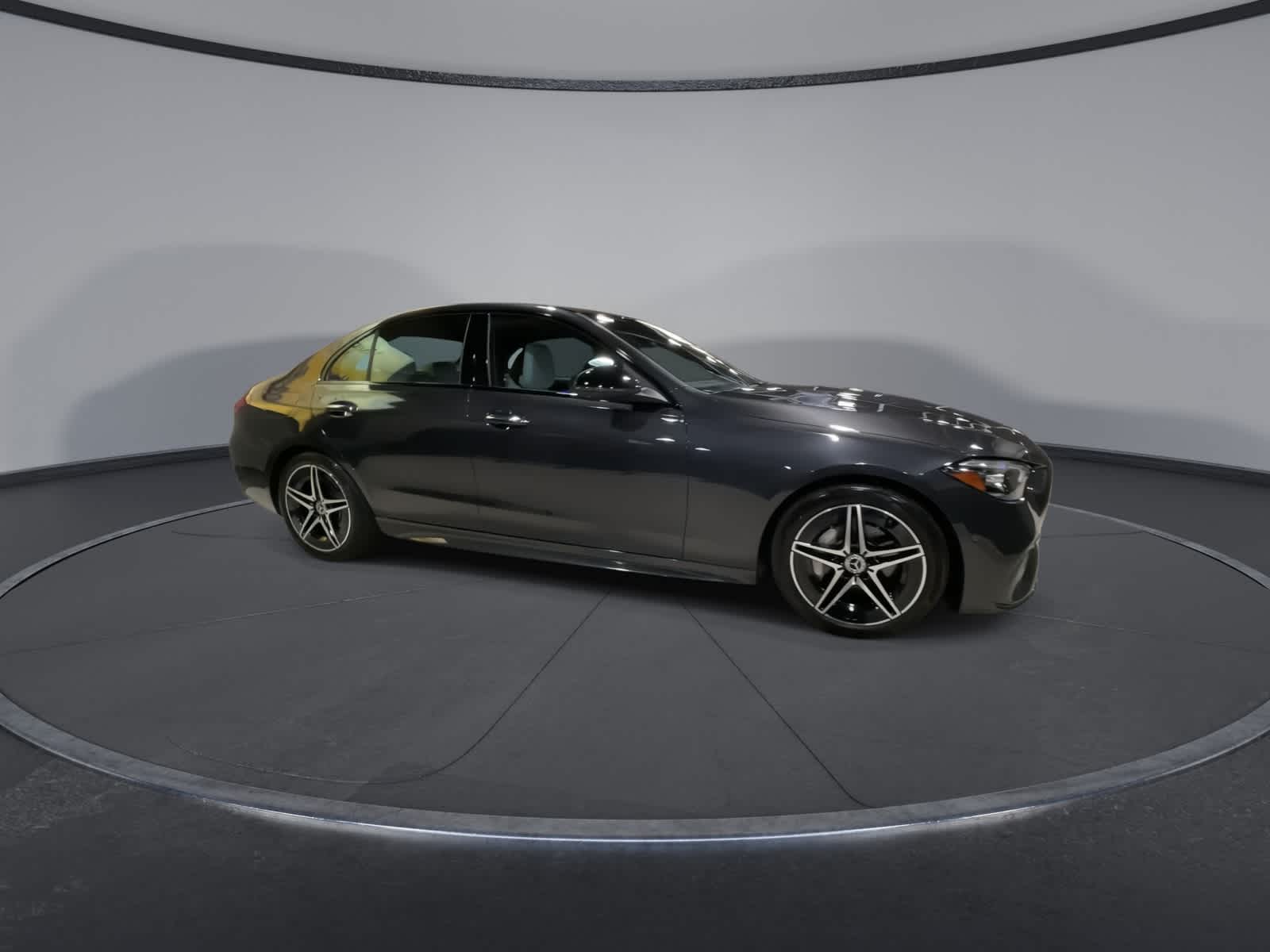 Thumbnail: 2023 Mercedes-Benz C-Class - 2