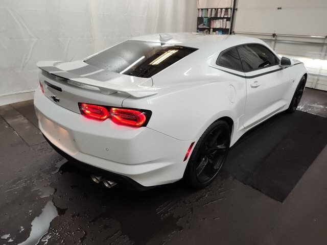 2019 Chevrolet Camaro 2SS photo 3