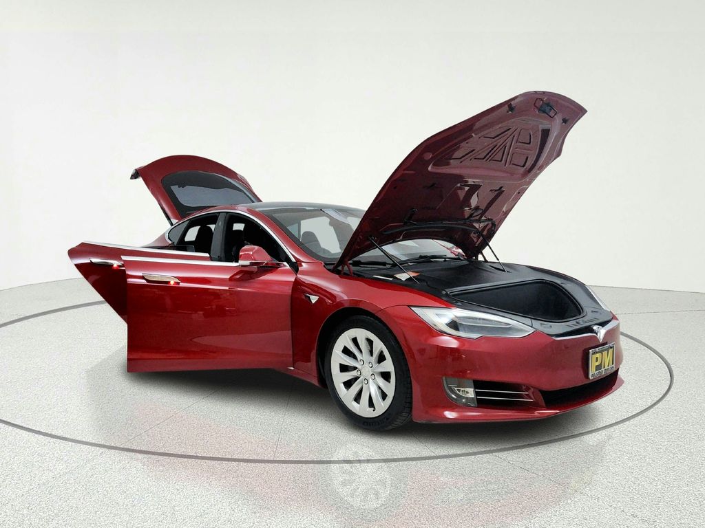 2017 Tesla Model S 75D's photo