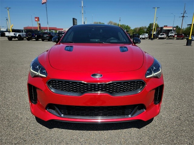 2021 Kia Stinger GT2 photo 2