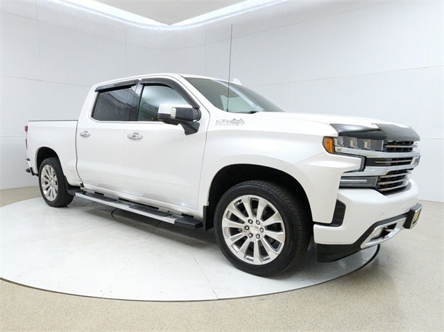 2019 Chevrolet Silverado 1500 High Country's photo