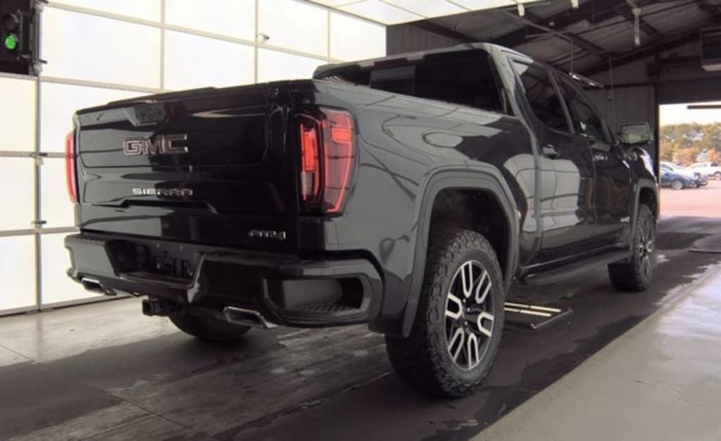 Used 2022 GMC Sierra 1500 AT4 Truck Crew Cab