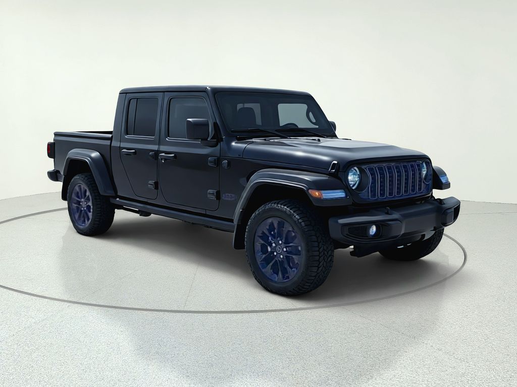 2024 Jeep Gladiator Nighthawk's photo